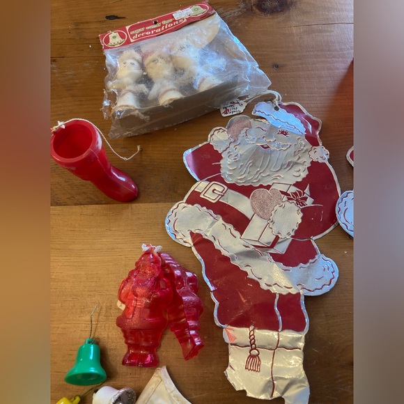 SALE! Vintage Christmas Lot #1 Kitschy Boots, Santas 16 pC. Crafting Display FUN - Picture 6 of 7